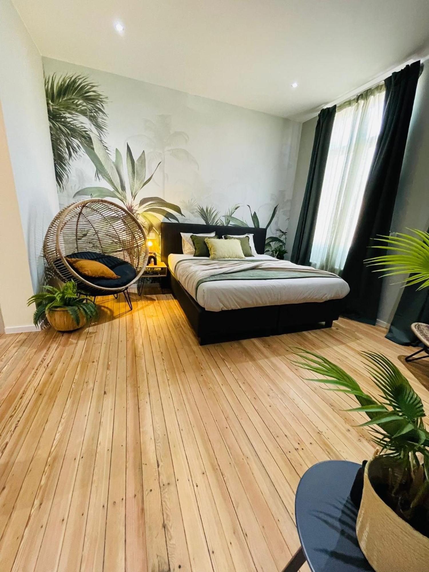 Appartement Exotique Avec Bain Balneo Lüttich Exterior foto