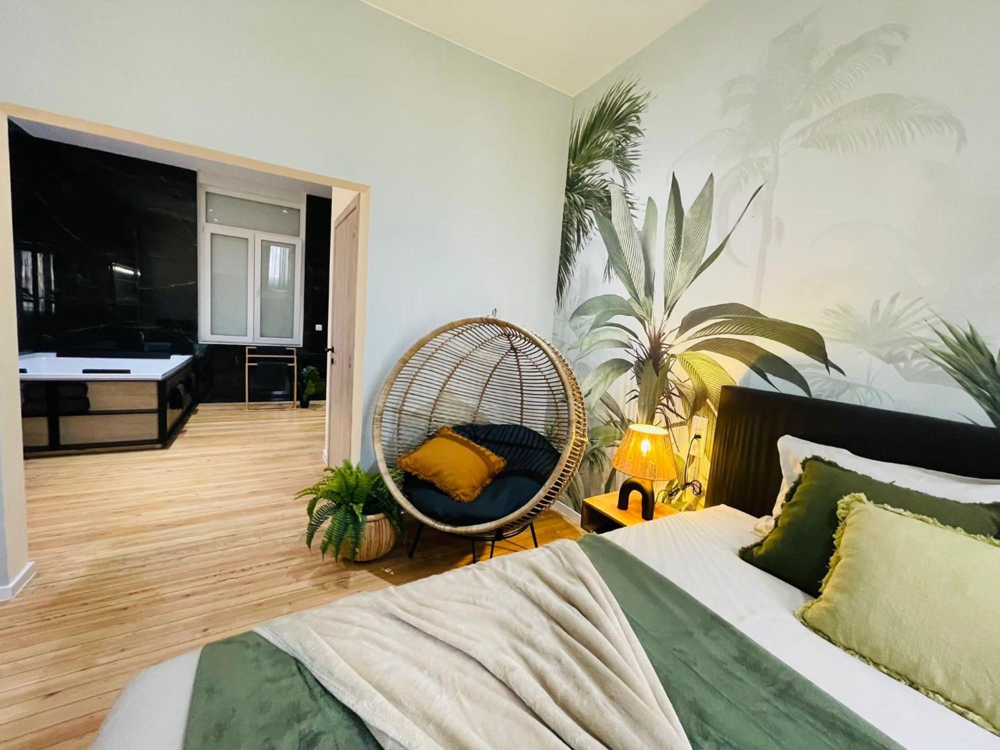 Appartement Exotique Avec Bain Balneo Lüttich Exterior foto